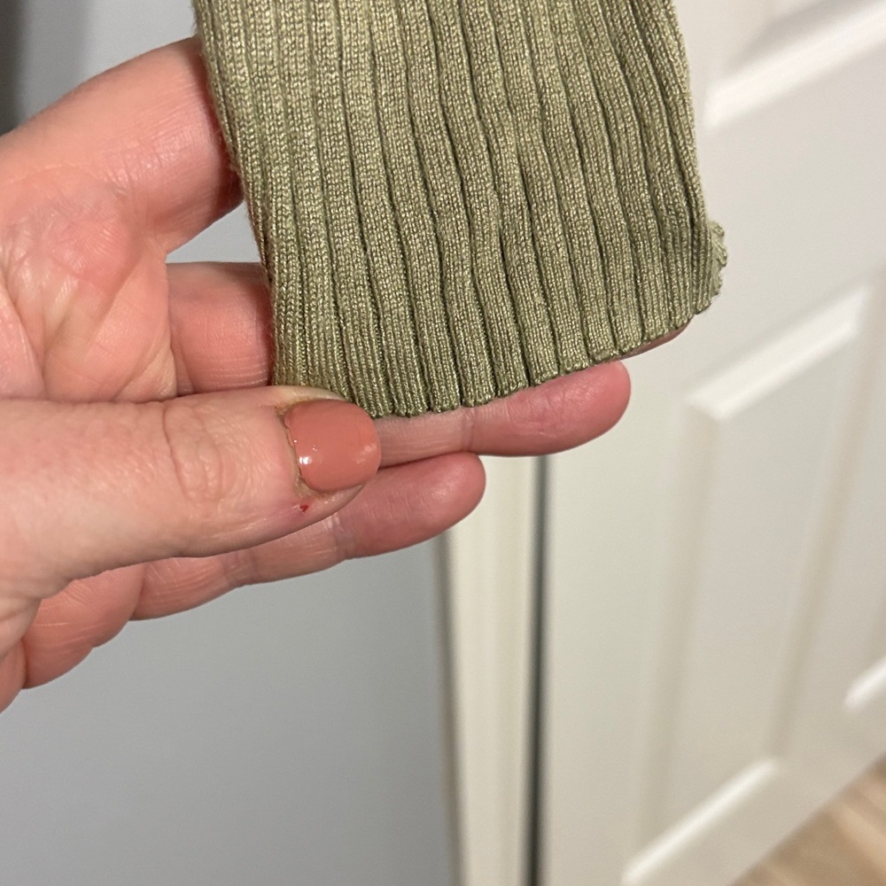 Two-Tone Green and Beige Women's Cardigan - Picture 6 of 7